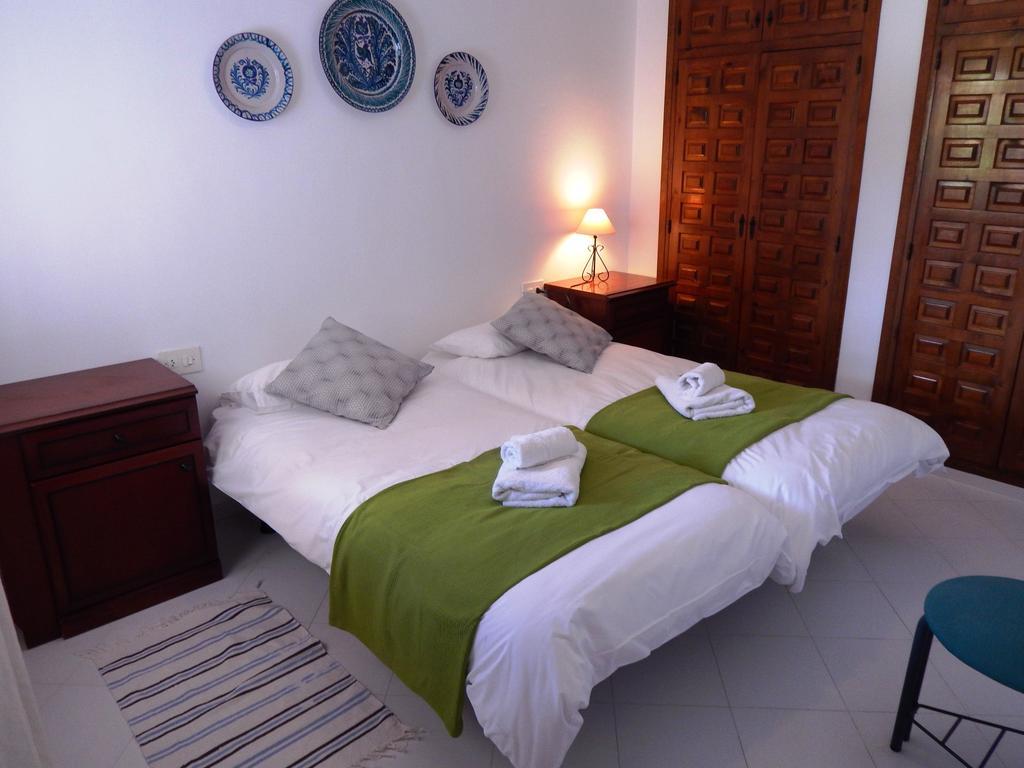 Villa Carfax Orba 외부 사진