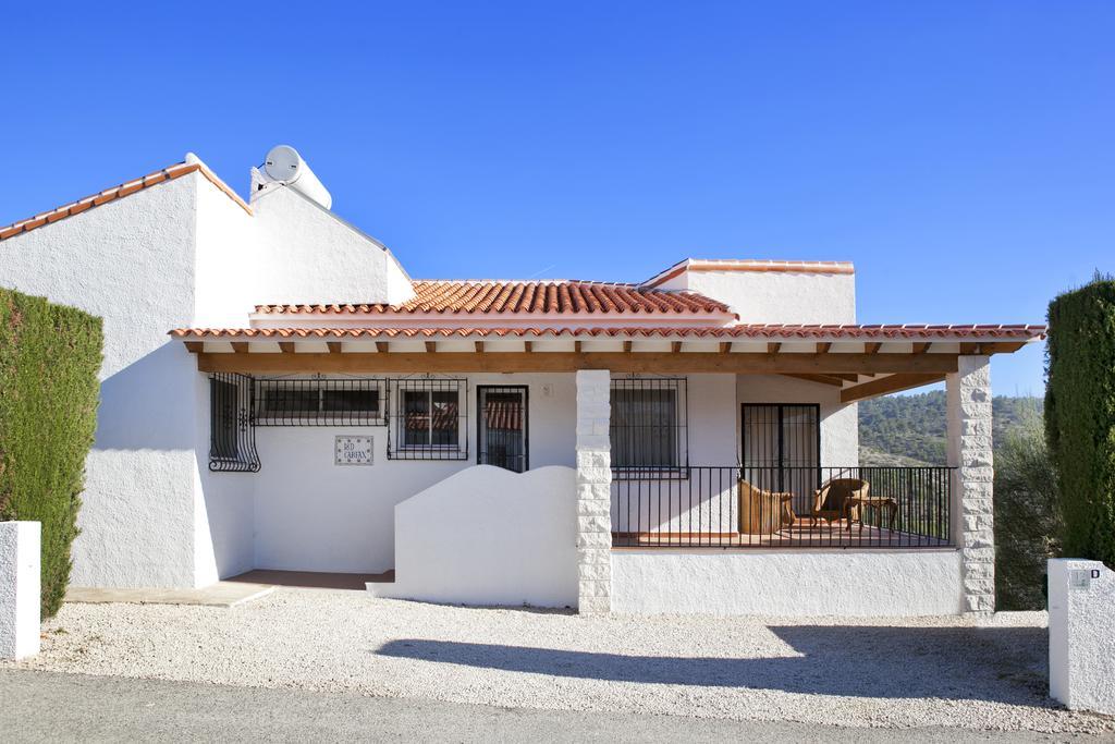 Villa Carfax Orba 외부 사진